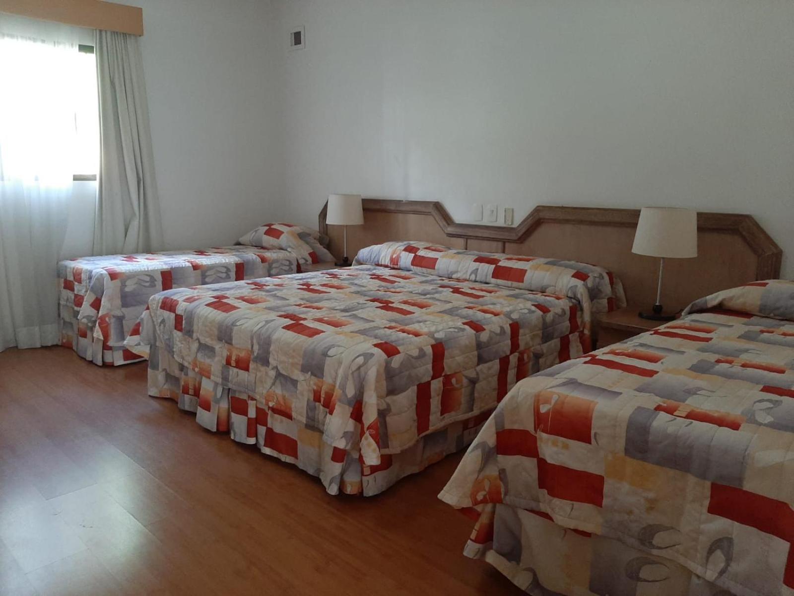 Paradies Hotel Express Жарину Экстерьер фото